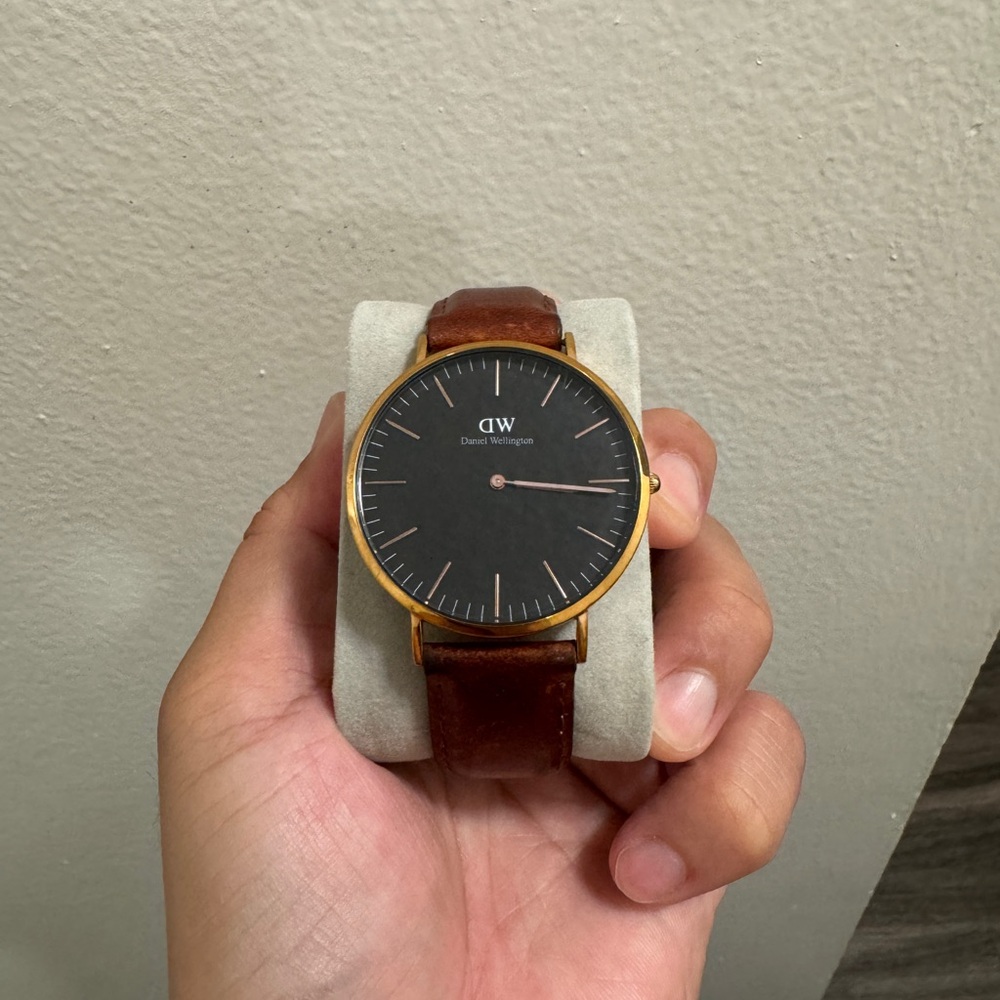 Daniel Wellington Black Dial with Brown Leather Strap Watch